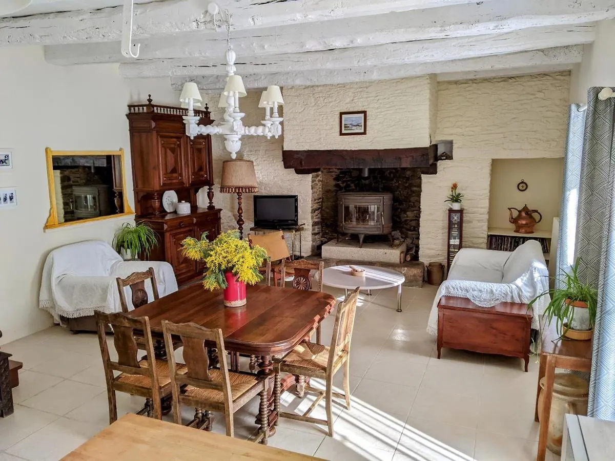 Breizh Home A La Boissiere Merleac France